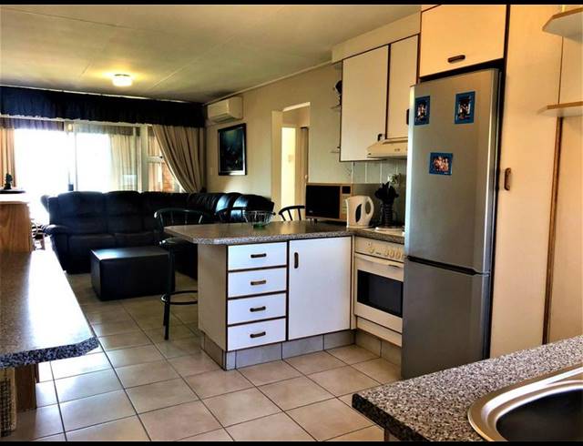 2 BEDROOM APARTMENT FOR SALE IN UVONGO